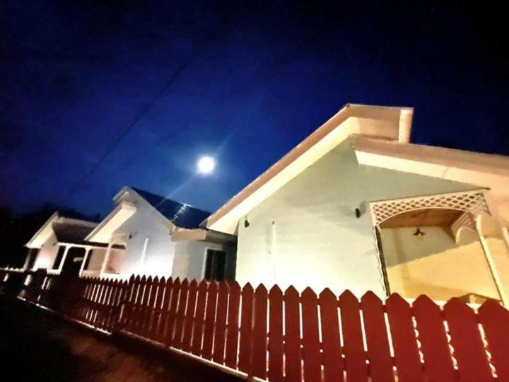 Branda Kampung Sumpitan Lenggong Tiada Sungai Hotel Kampong Ulu Jepai Buitenkant foto